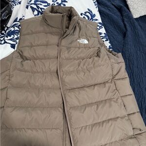The North Face Men's Tan Puffer Vest
